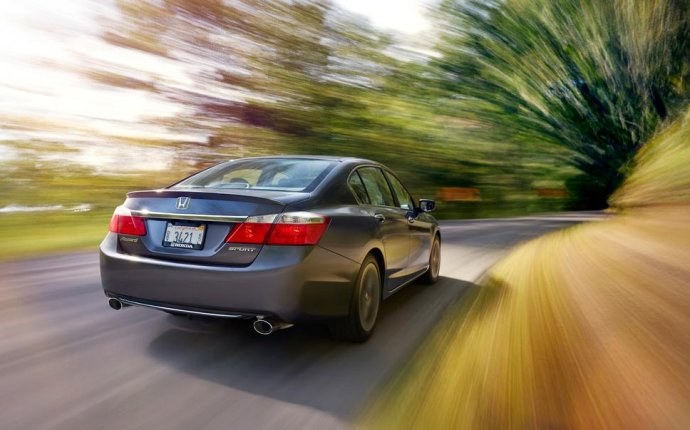 Honda Accord: 2015 10Best Cars – Feature – Car and Driver