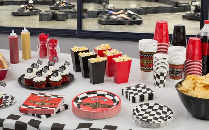 Race Car Party Supplies & Decorations - Indy 500 Party - Party City